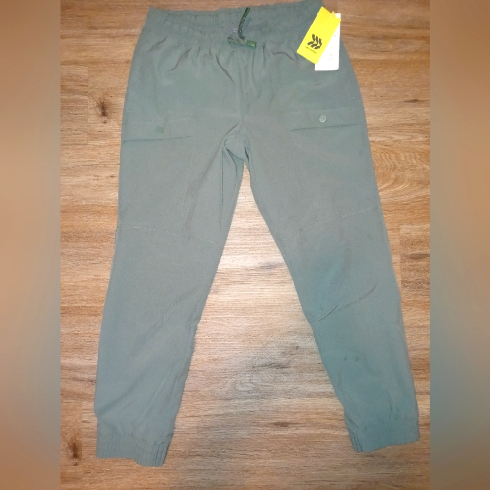 ALL IN MOTION/ Soothfeel Women's Hiking Cargo Pants with Pockets Lightweight.